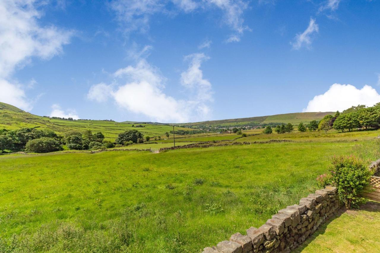 Jim'S Barn Villa Diggle Exterior foto